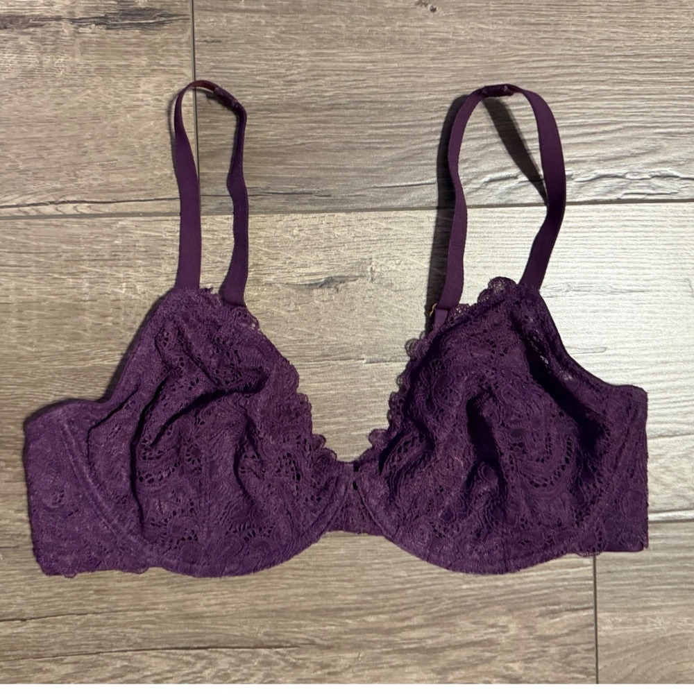 Soma Unlined Plunge Bra 36D Purple Floral Lace Recycled Nylon 052401